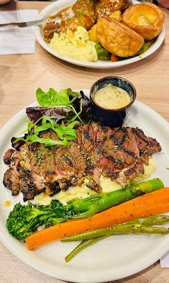 Hour House Bistro burger